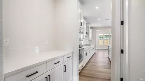 445 Vanderbilt Dr, Dixon, CA 95620 photo 8