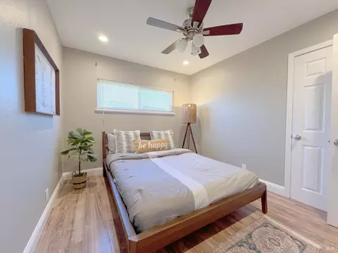 Bedroom - 201 El Sendero St, Vallejo, CA 94589 photo 1 of 8