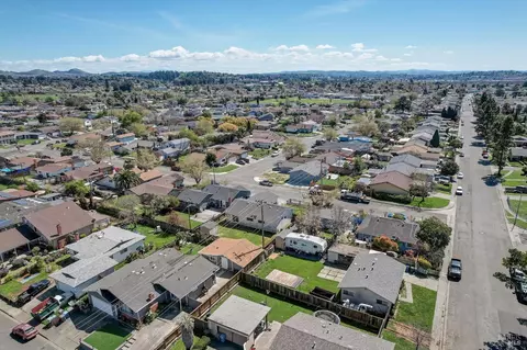 View/Area - 1818 Alice Dr, Vallejo, CA 94589 photo 7 of 8