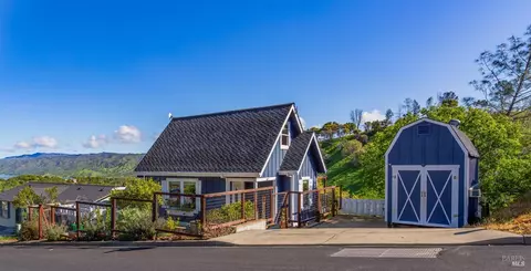 1052 Rimrock Dr, Napa, CA 94558