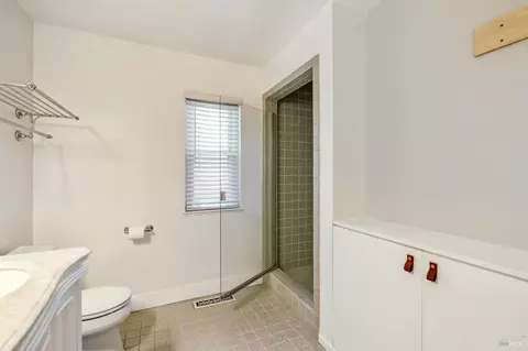 Bath - 440 E Macarthur St, Sonoma, CA 95476 photo 5 of 5