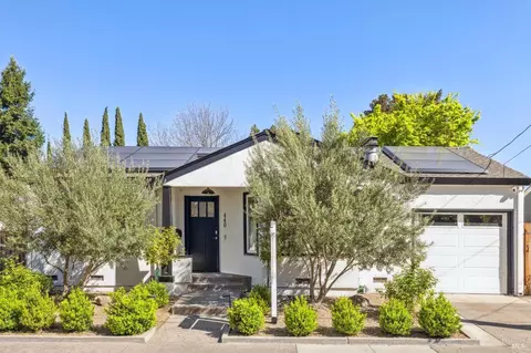 440 E Macarthur St, Sonoma, CA 95476