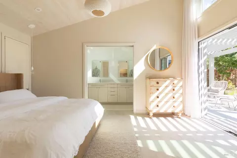Bedroom - 470 E Napa St, Sonoma, CA 95476 photo 4 of 4