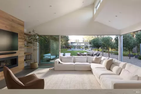 Living - 470 E Napa St, Sonoma, CA 95476 photo 1 of 4