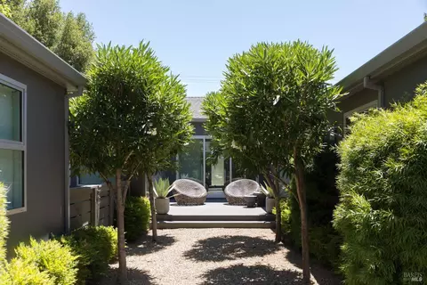 Exterior - 470 E Napa St, Sonoma, CA 95476 photo 10 of 18
