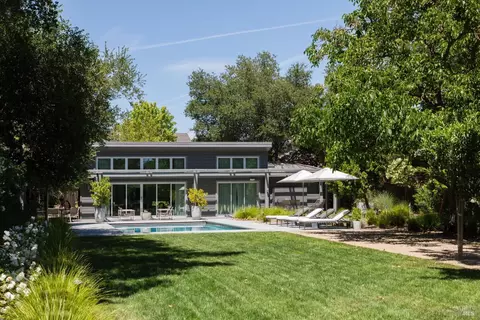 Exterior - 470 E Napa St, Sonoma, CA 95476 photo 5 of 18