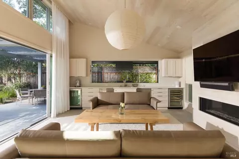Dining - 470 E Napa St, Sonoma, CA 95476 photo 2 of 2