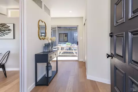 16 Mohawk Ave, Corte Madera, CA 94925 photo 5