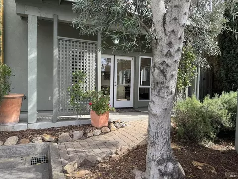 19238 Sonoma Hwy, Sonoma, CA 95476