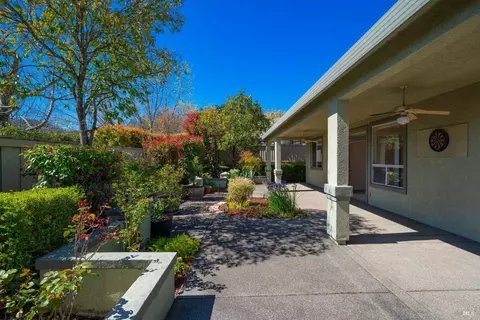 Exterior - 215 Red Mountain Dr, Cloverdale, CA 95425 photo 9 of 13