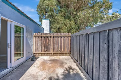 100 White Pine Dr, Vallejo, CA 94591 photo 25