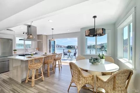 4 Issaquah Dock, Sausalito, CA 94965