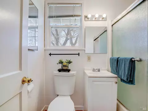 38 Parrott St, Vallejo, CA 94590 photo 15