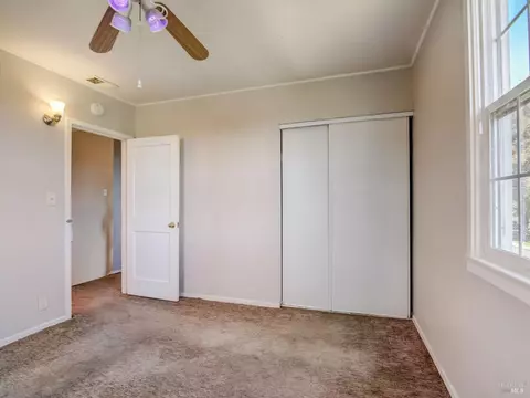 38 Parrott St, Vallejo, CA 94590 photo 11