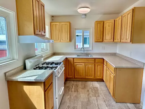 423 Benicia Rd, Vallejo, CA 94590 photo 12