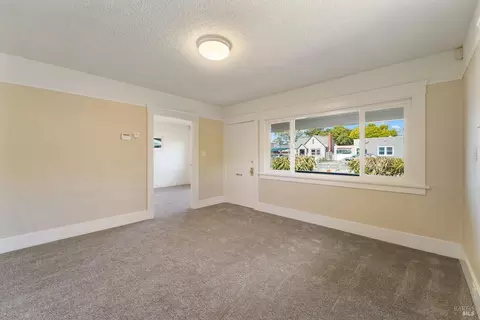 423 Benicia Rd, Vallejo, CA 94590 photo 8