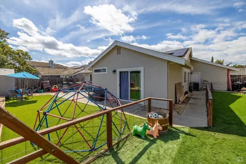Other - 2910 Cascade Ln, Fairfield, CA 94533 photo 4 of 5