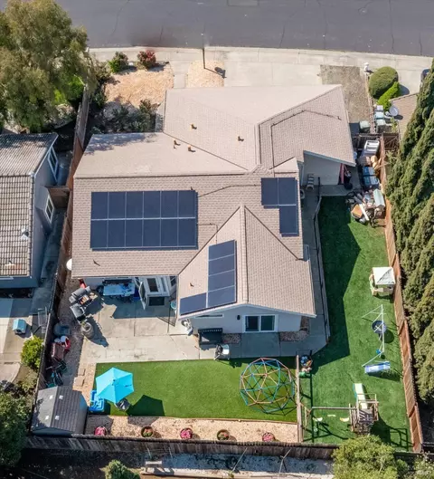 View/Area - 2910 Cascade Ln, Fairfield, CA 94533 photo 1 of 7