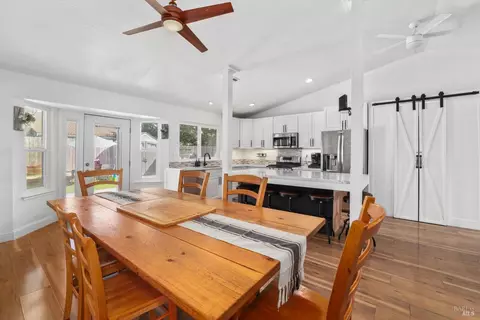 Dining - 2910 Cascade Ln, Fairfield, CA 94533 photo 5 of 5