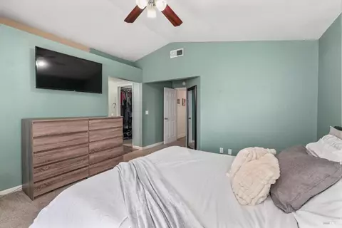 Bedroom - 2910 Cascade Ln, Fairfield, CA 94533 photo 1 of 10