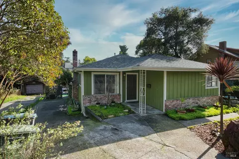 6969 Wallace St, Sebastopol, CA 95472