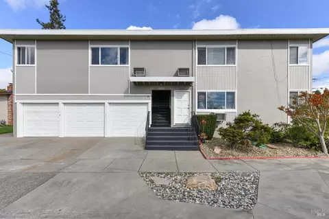 3311 Montclair Ave, Napa, CA 94558