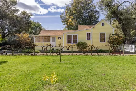Exterior - 141 Champlain Ave, Cloverdale, CA 95425 photo 3 of 12