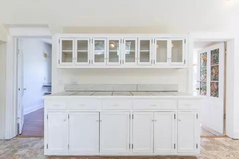 Kitchen - 141 Champlain Ave, Cloverdale, CA 95425 photo 2 of 4
