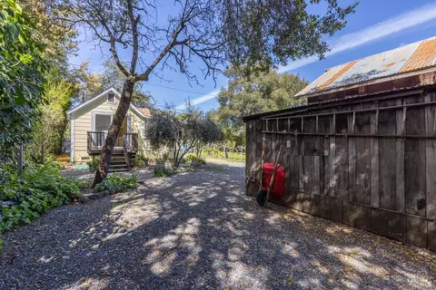 Exterior - 141 Champlain Ave, Cloverdale, CA 95425 photo 8 of 12