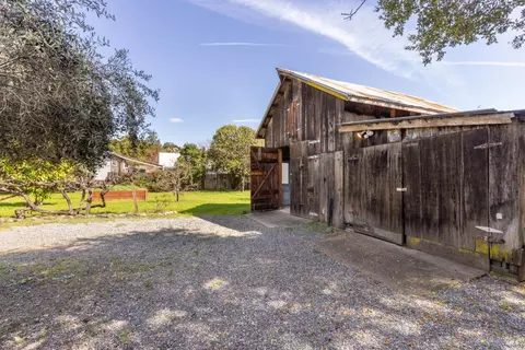 Exterior - 141 Champlain Ave, Cloverdale, CA 95425 photo 7 of 12