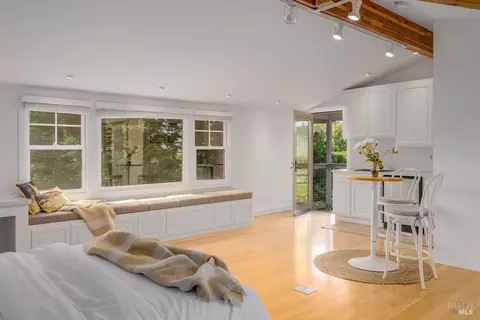 Dining - 725 E Napa St, Sonoma, CA 95476 photo 3 of 3
