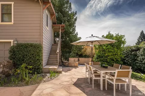 Exterior - 725 E Napa St, Sonoma, CA 95476 photo 6 of 8
