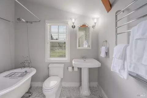Bath - 725 E Napa St, Sonoma, CA 95476 photo 4 of 4