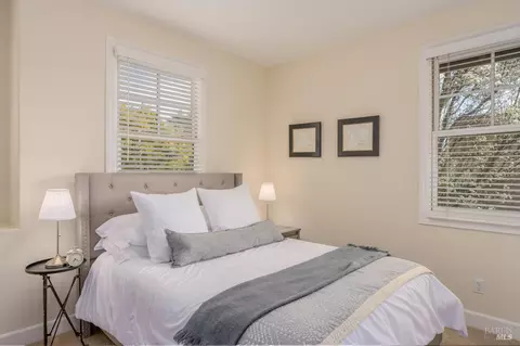 Bedroom - 725 E Napa St, Sonoma, CA 95476 photo 4 of 7