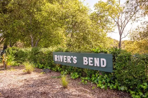 View/Area - 316 Pine Cir, Healdsburg, CA 95448 photo 2 of 2