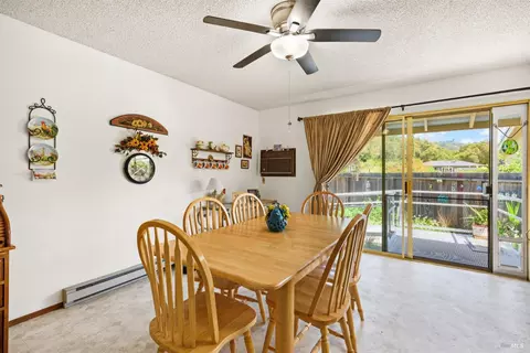 Dining - 316 Pine Cir, Healdsburg, CA 95448 photo 2 of 3