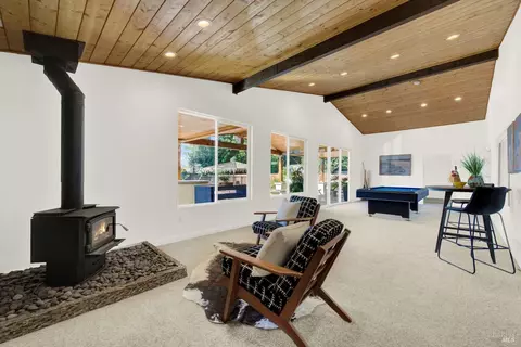 Living - 941 W A St, Dixon, CA 95620 photo 6 of 7