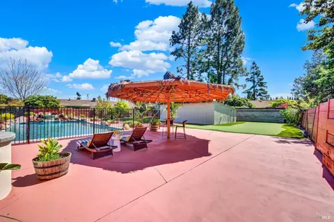 Exterior - 941 W A St, Dixon, CA 95620 photo 18 of 26