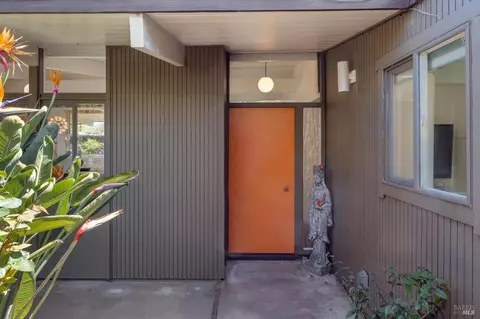 761 Del Ganado Rd, San Rafael, CA 94903