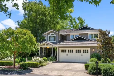 441 York Ct, Sonoma, CA 95476