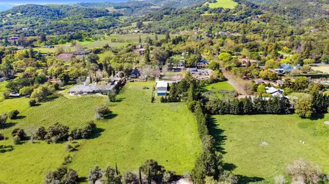 1235 Castle Rd, Sonoma, CA 95476