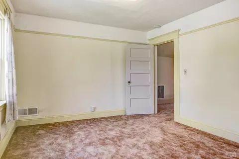 Bedroom - 1235 Castle Rd, Sonoma, CA 95476 photo 8 of 9