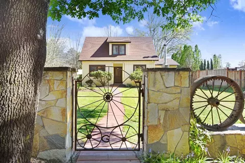 Exterior - 1235 Castle Rd, Sonoma, CA 95476 photo 2 of 22