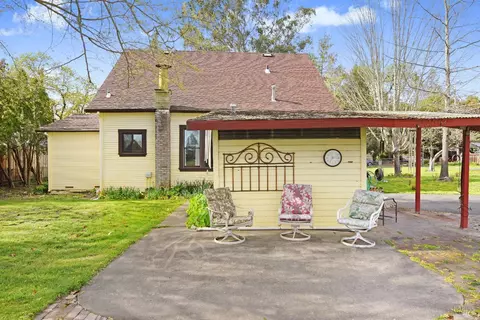 Exterior - 1235 Castle Rd, Sonoma, CA 95476 photo 8 of 22