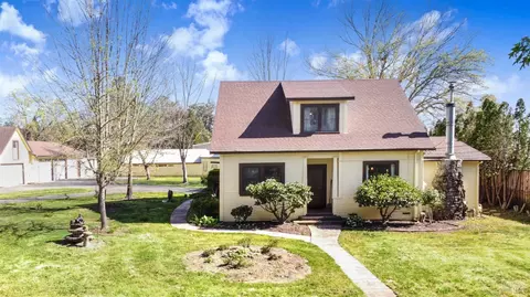 Exterior - 1235 Castle Rd, Sonoma, CA 95476 photo 3 of 22
