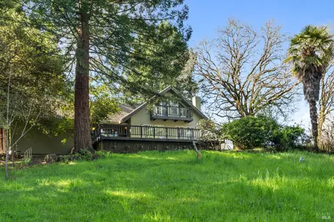 9525 Bodega Hwy, Sebastopol, CA 95472