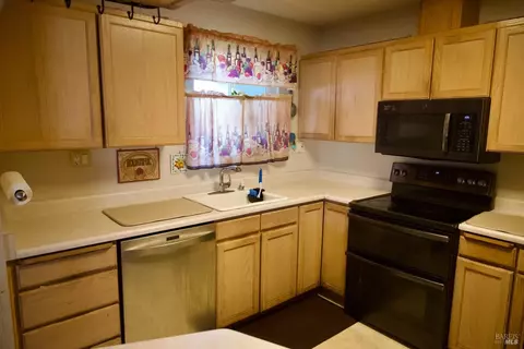 Kitchen - 132 Harvard Ave, Vallejo, CA 94589 photo 2 of 4