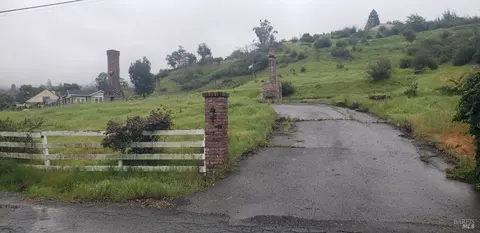 5340 Linda Ln, Santa Rosa, CA 95404