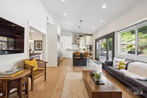 Living - 104 Walnut Ave, Corte Madera, CA 94925 photo 7 of 7