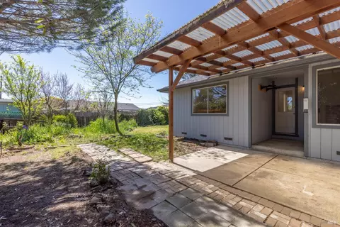 900 W Starburst Ct, Windsor, CA 95492 photo 24